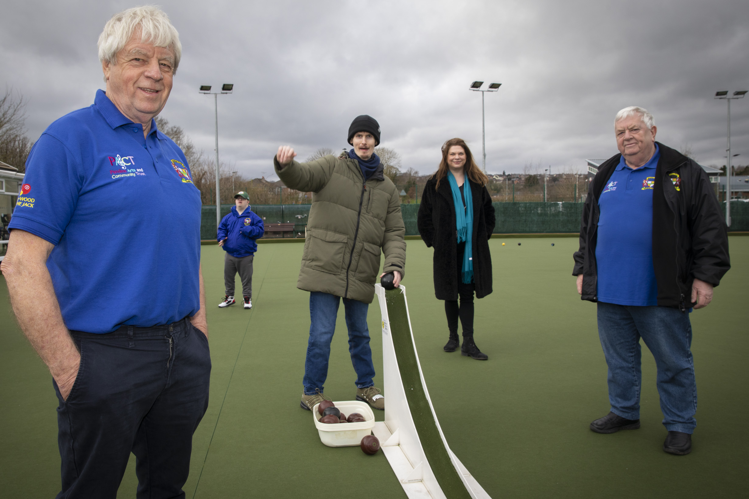 Pendine Park sponsor Bradley Bowling Club; Ray Barnes Chairman with Aaron Sturrock,  Josh Ebbutt, Sarah Edwards Artist in residence at Pendine Park and Sam Roberts Vice Chairman.   